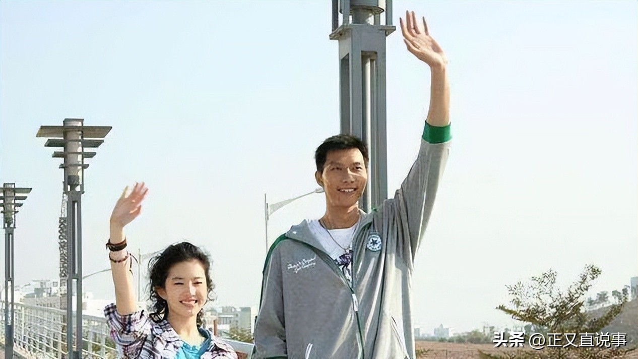 易建联与娇妻荆灵图片,易建联身价上亿迎娶巴西宝贝