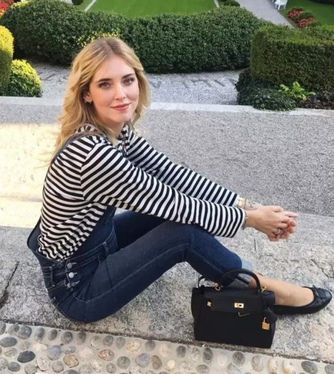 入秋后别穿太土气,瓢鞋厚底凉拖