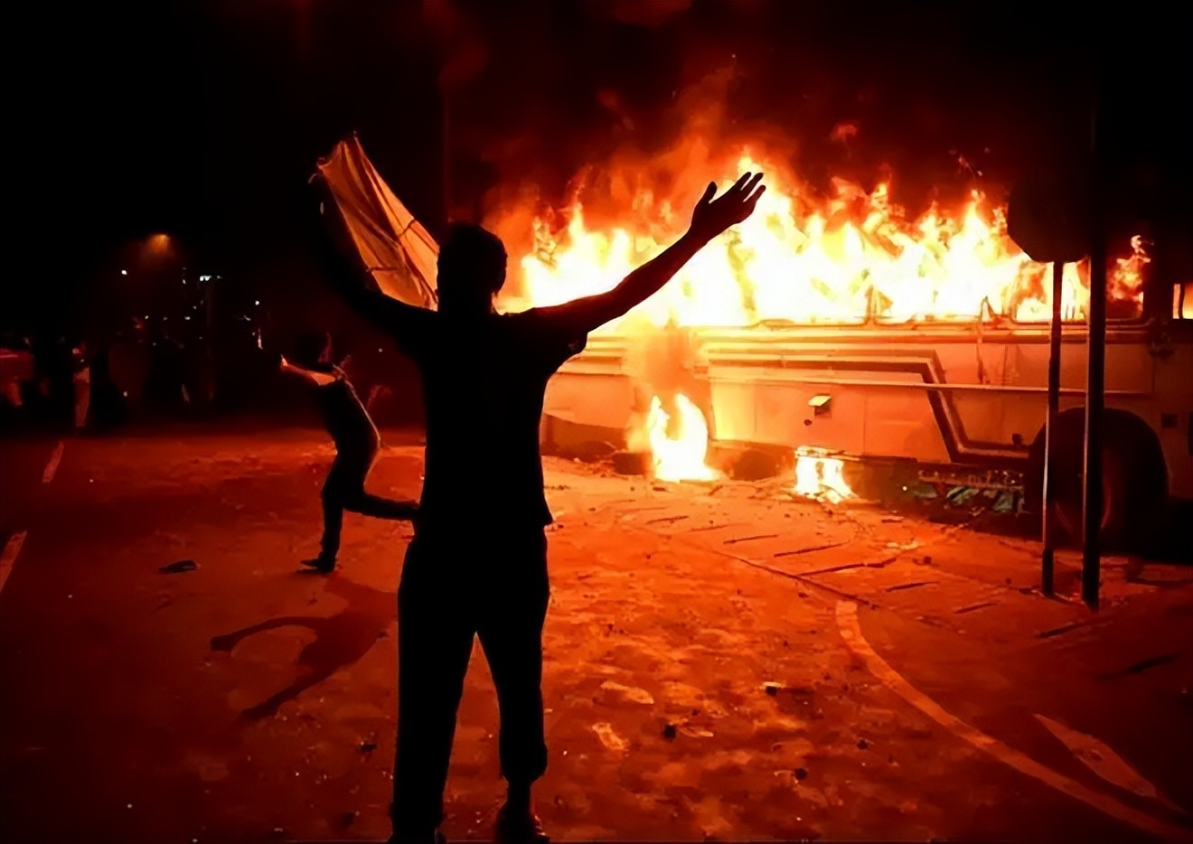 斯里兰卡外汇耗尽原因,斯里兰卡外汇危机怎么样了