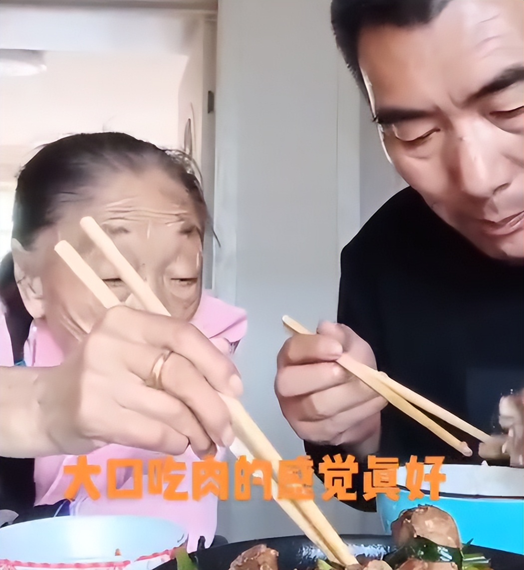 鏉庣帀鎴愯捀鎺掗,鏉庣帀鎴愬搱灏旀花绾㈣偁