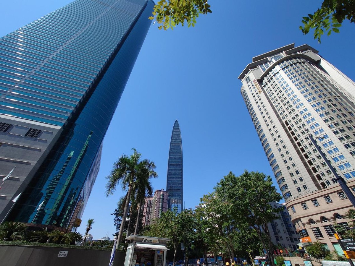 索尼xperia1ivpkiphone14promax,索尼微单手机xperia1iv使用体验