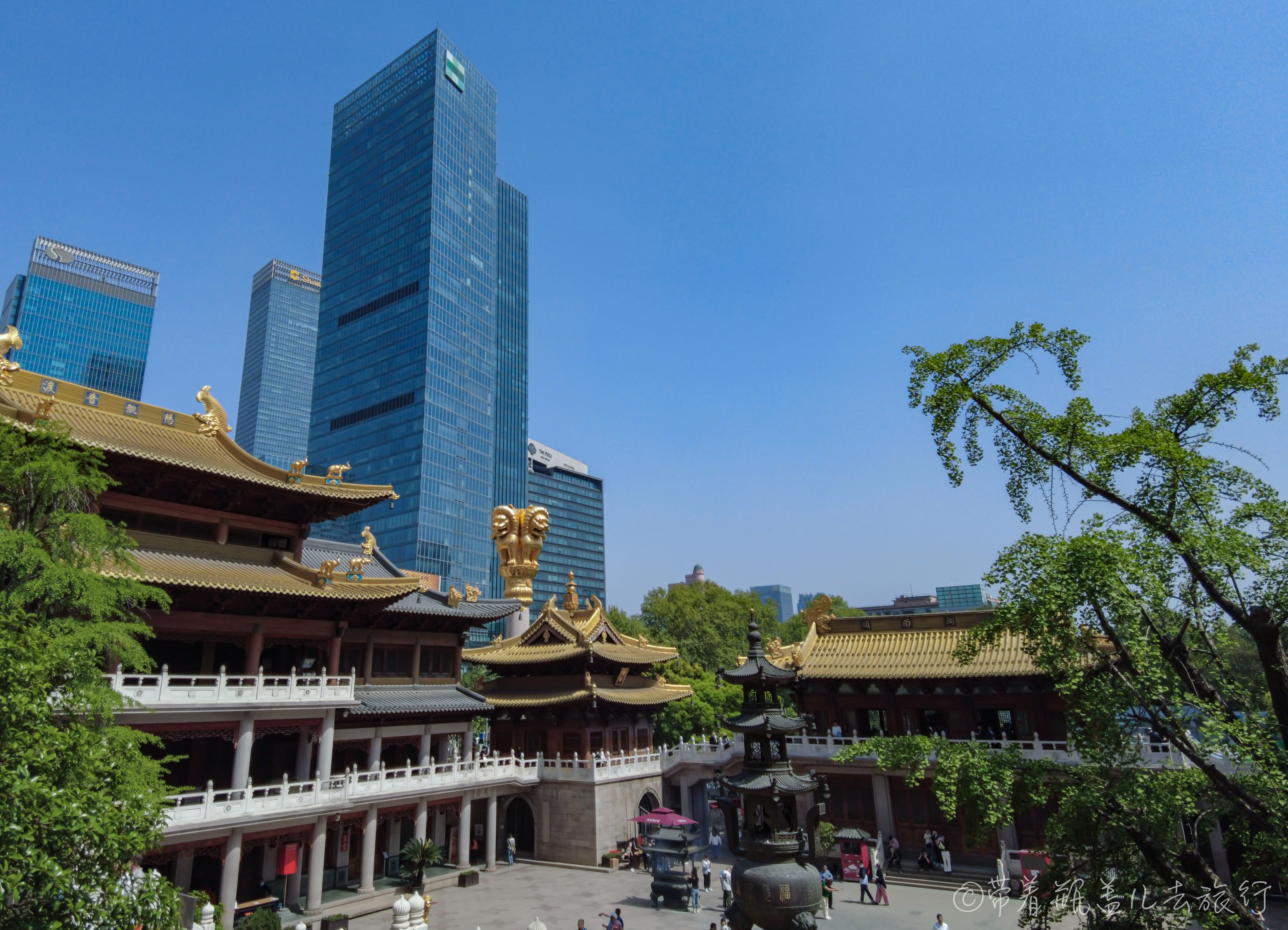 上海古寺,上海一个特别繁华的寺庙