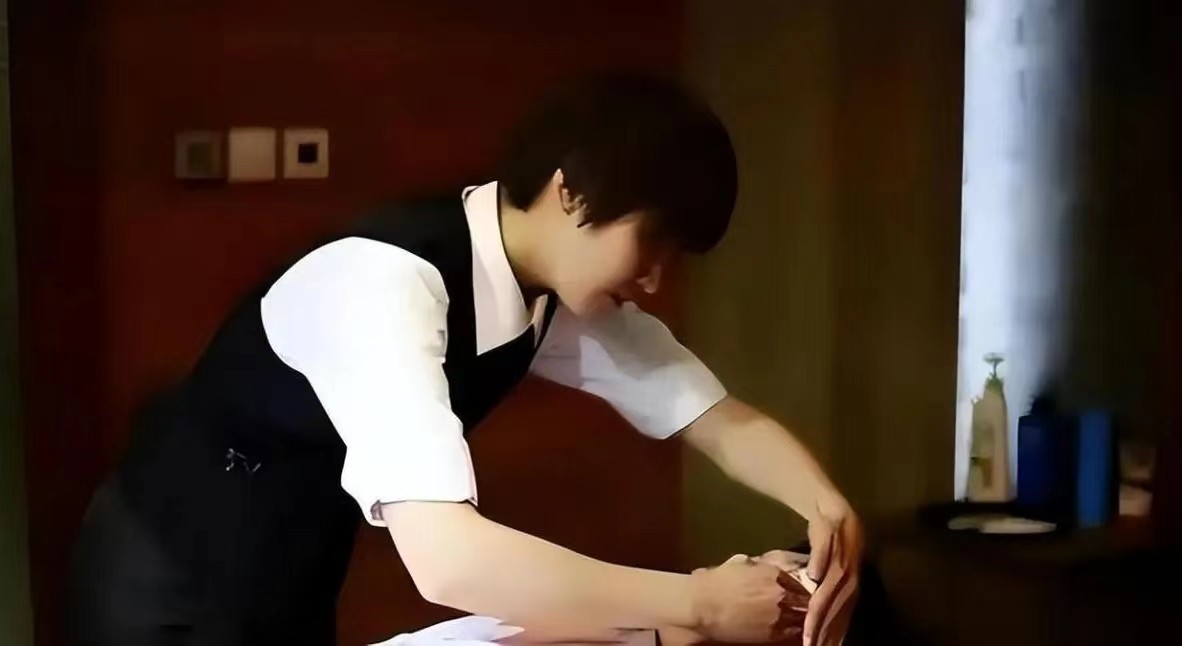 80后入殓师：每年处理5000具遗体，从不参加婚礼，被亲妈嫌弃晦气