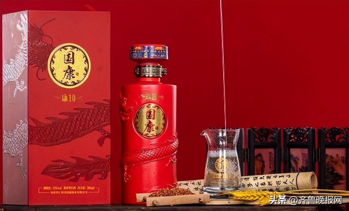 白酒未必越陈越香,40年前的老酒还能喝吗?行家的答案很意外