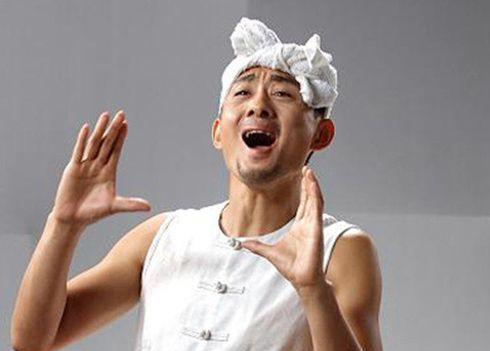 阿宝红极一时的歌手,歌手阿宝的经历