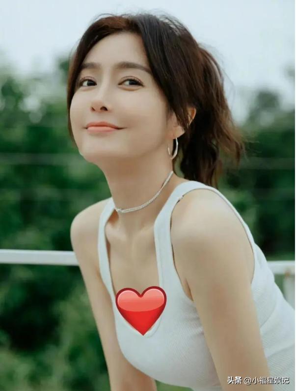 好仪态才会气韵佳!盘点8位胜在仪态上的体态王者,个个美爆了