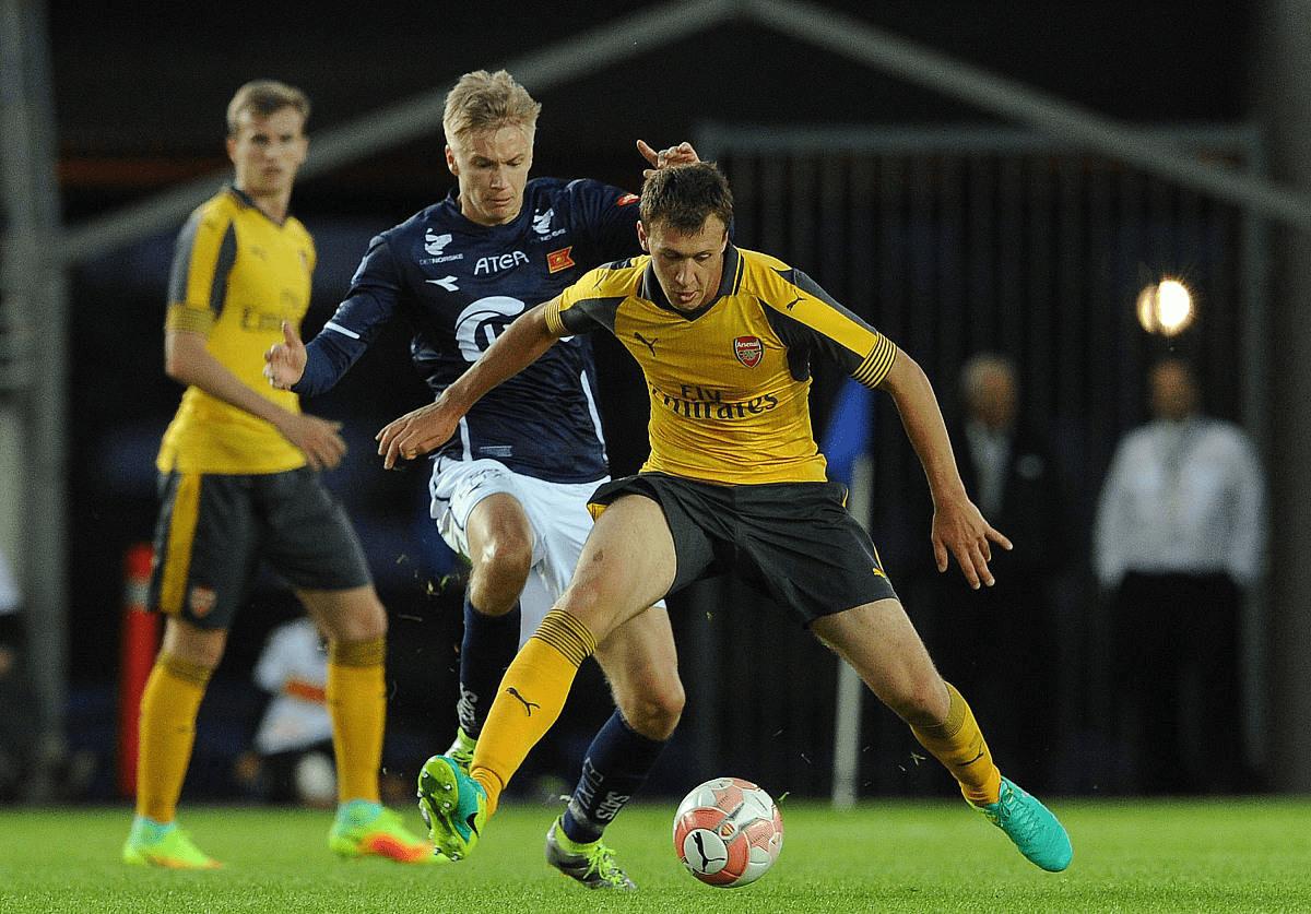 足球国际米兰对ac米兰比分,1月8日足球赛事分析ac米兰vs罗马