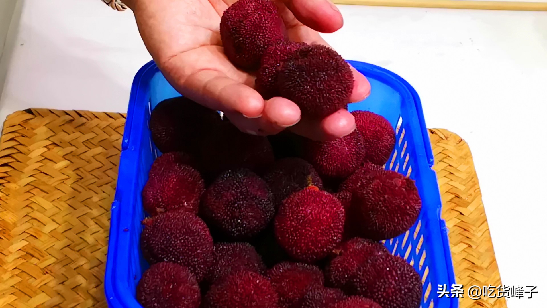 洗杨梅用什么淀粉,洗杨梅的做法