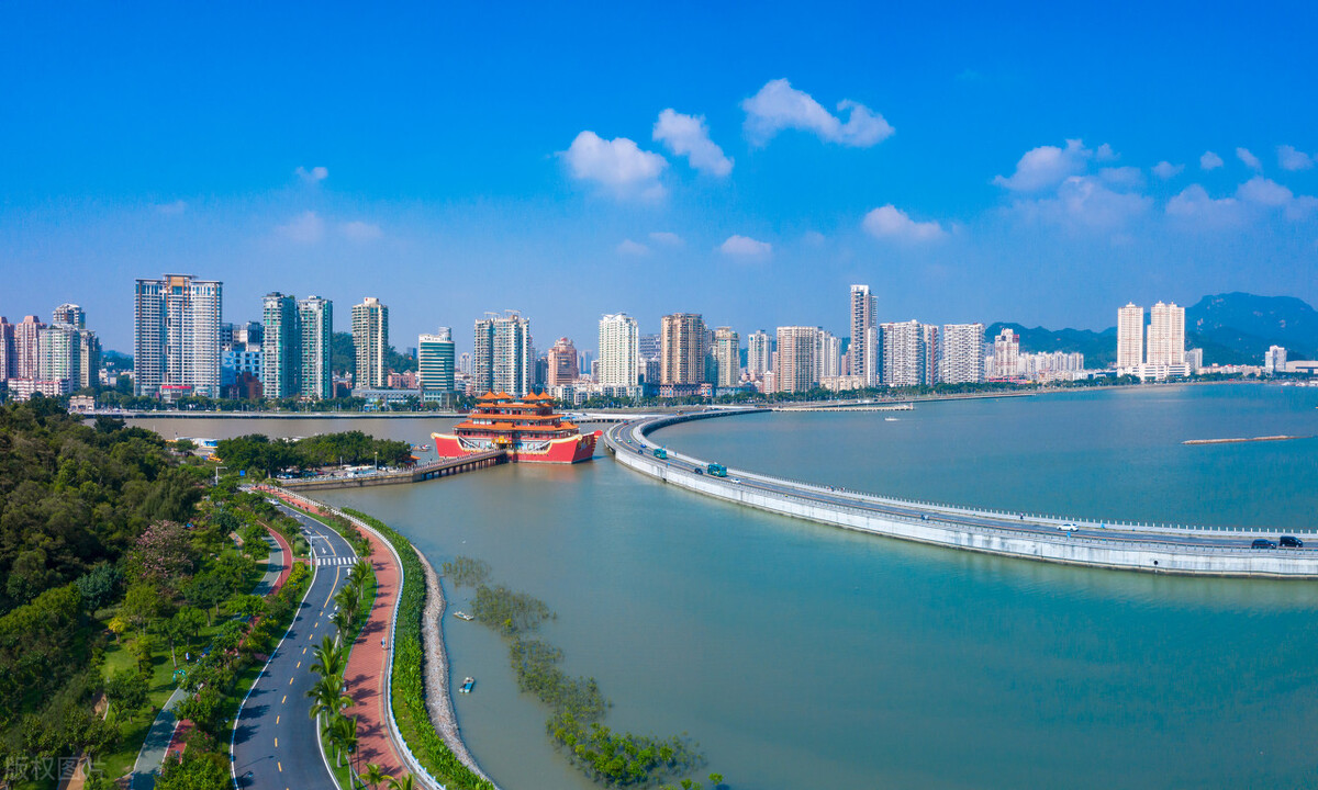 威海和珠海哪个更适合养老,威海真的适合养老旅居吗