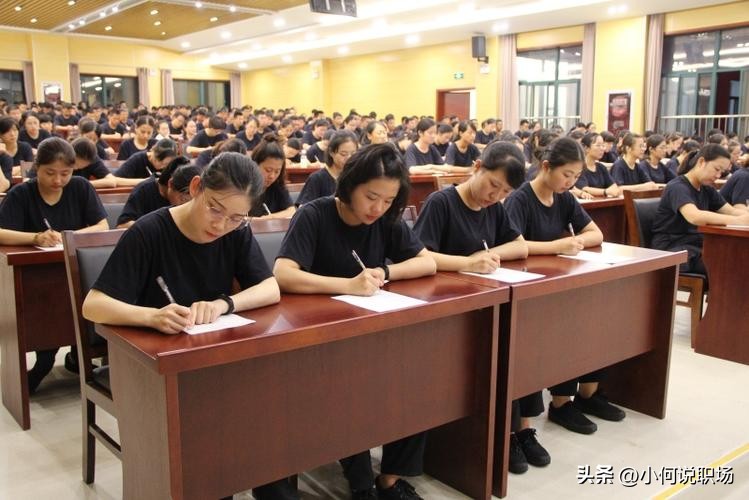 监狱狱警和犯人的真实生活,监狱狱警上班的真实感受