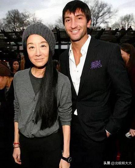 72岁王薇薇哪里人,高龄富婆王薇薇为小男友抛弃丈夫