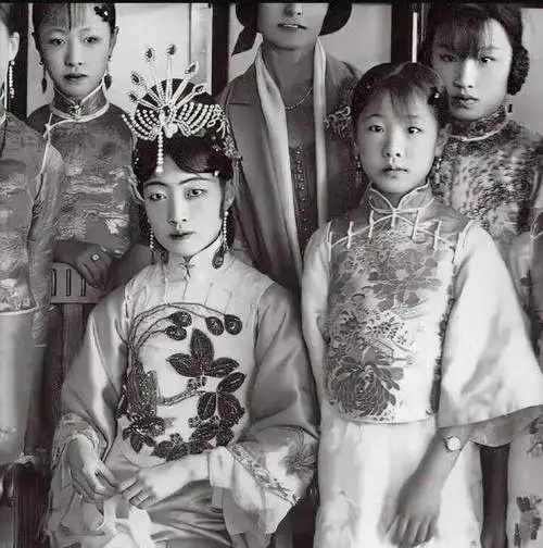 中国最后一个太监，净身不久后溥仪退位，国家救济后他活到94岁