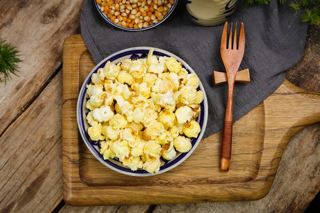 爆米花小店创业小项目推荐,球形爆米花机器小型全自动摆摊