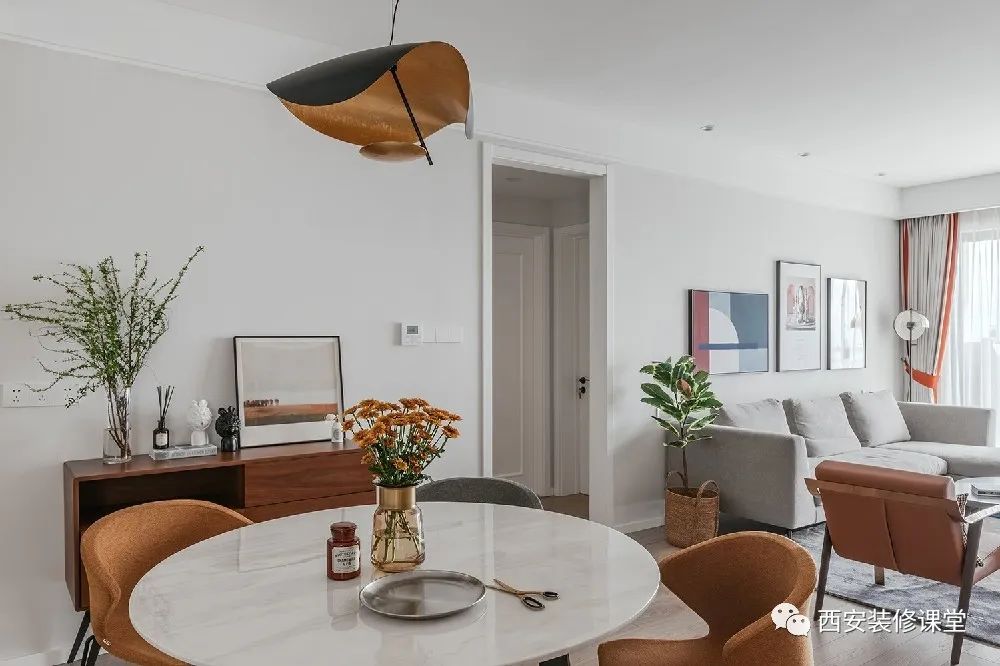 室内绿植软装搭配案例怎么摆,绿植与轻奢结合的软装搭配