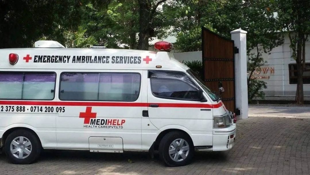 这对年轻夫妻放弃高薪，旅行2年花光存款，潇洒8年后向全网凡尔赛