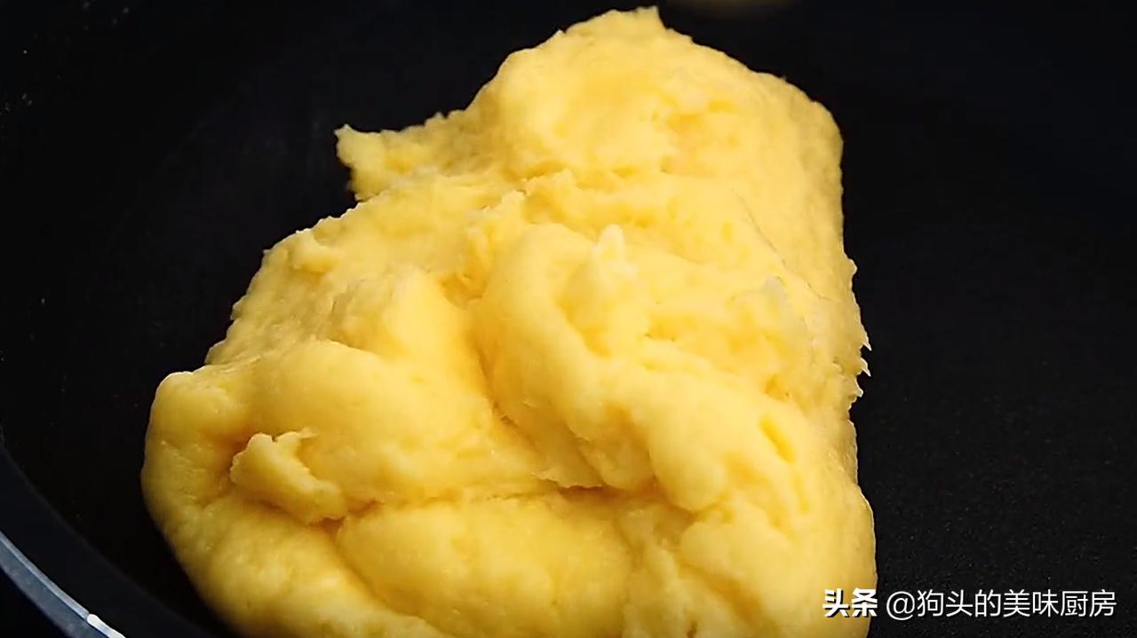 糯米粉可以做什么好吃又不上火的,糯米粉又有新做法不烤不烙