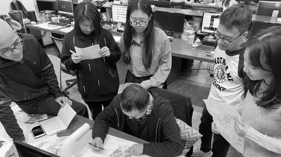 珠海金湾华发商都,珠海金湾华发商都中心湖