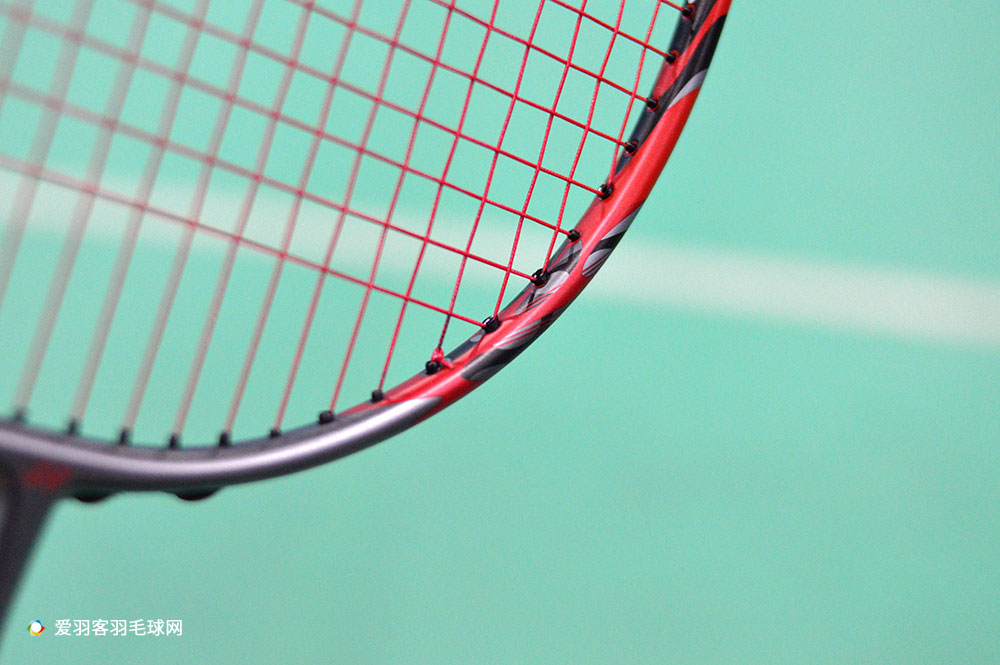 尤尼克斯羽毛球球拍弓箭11测评,尤尼克斯弓箭11球拍测评
