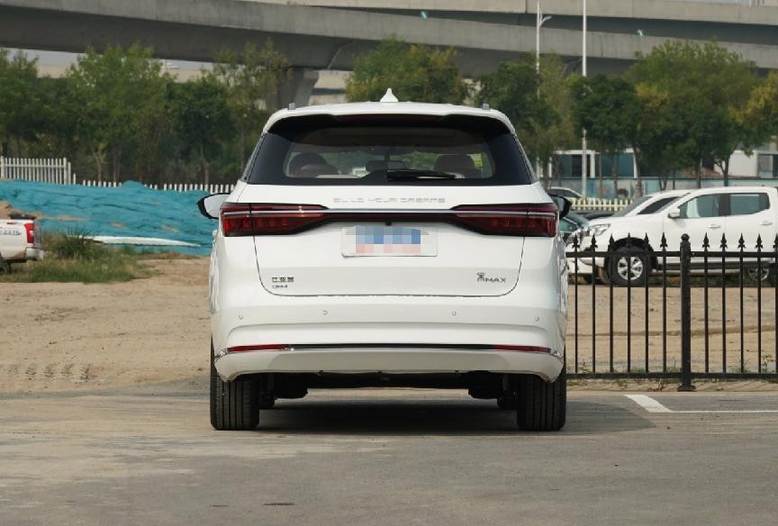 代步家用两不误四款紧凑型mpv推荐,家用级mpv桃花眼不妨看看这两款