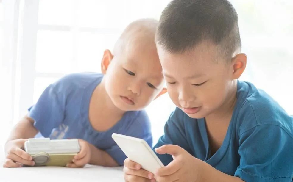 如何培养孩子早睡觉的习惯,一招教你解决孩子睡觉时间