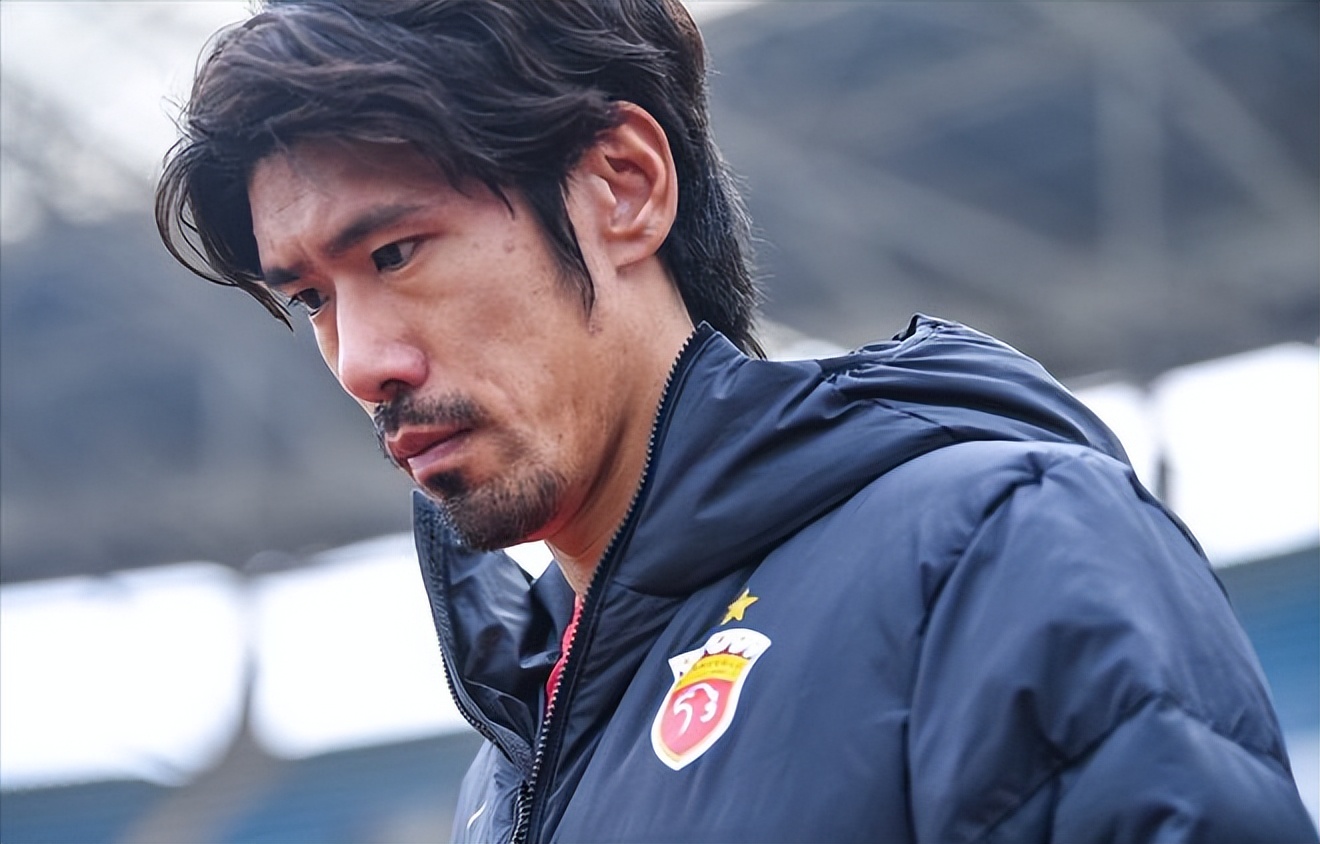 球员出轨女友,足球球员出轨