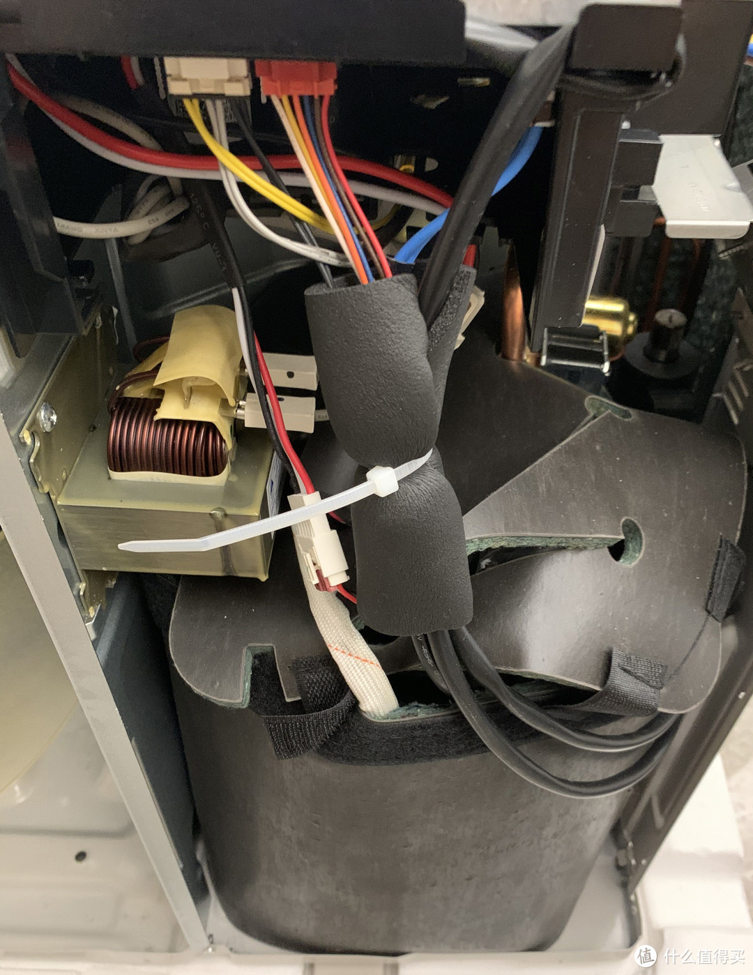 统帅空调柜机拆机评测,统帅三匹空调拆机