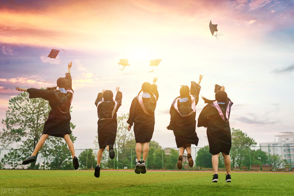 2021高校毕业生薪酬前10专业排行榜,毕业薪酬最高工科理科专业排名