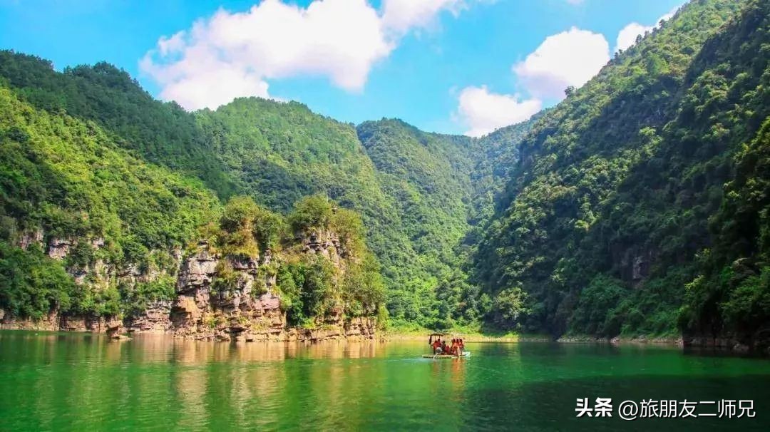 金秀圣堂湖在圣堂山吗,广州南浦出发一日游