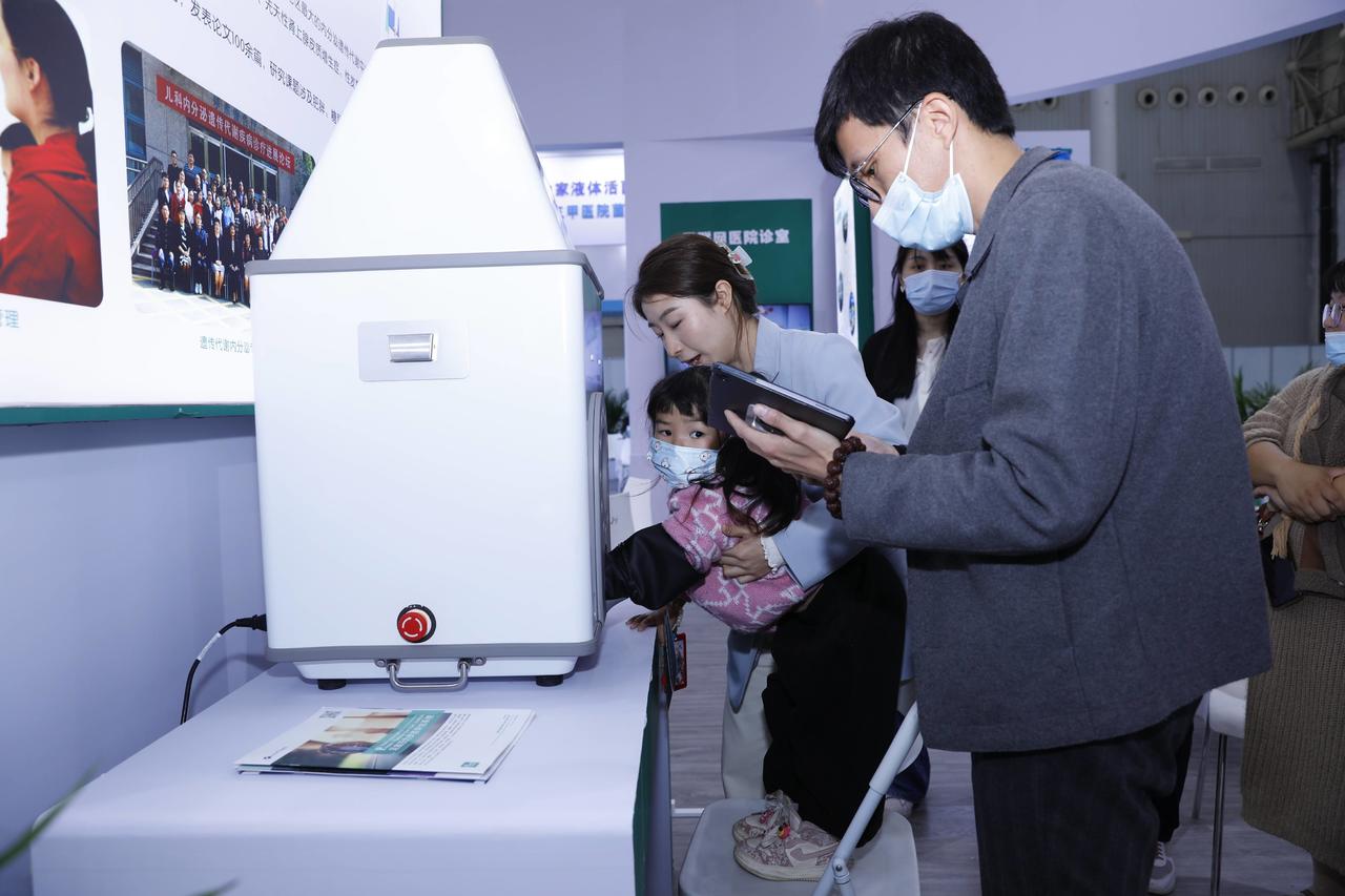 武汉儿童医院亮相2023年世界大健康博览会守护妇儿全生命周期