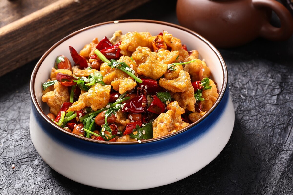 为什么女性“下面”会发臭、有异味？医生：多半是3个原因导致