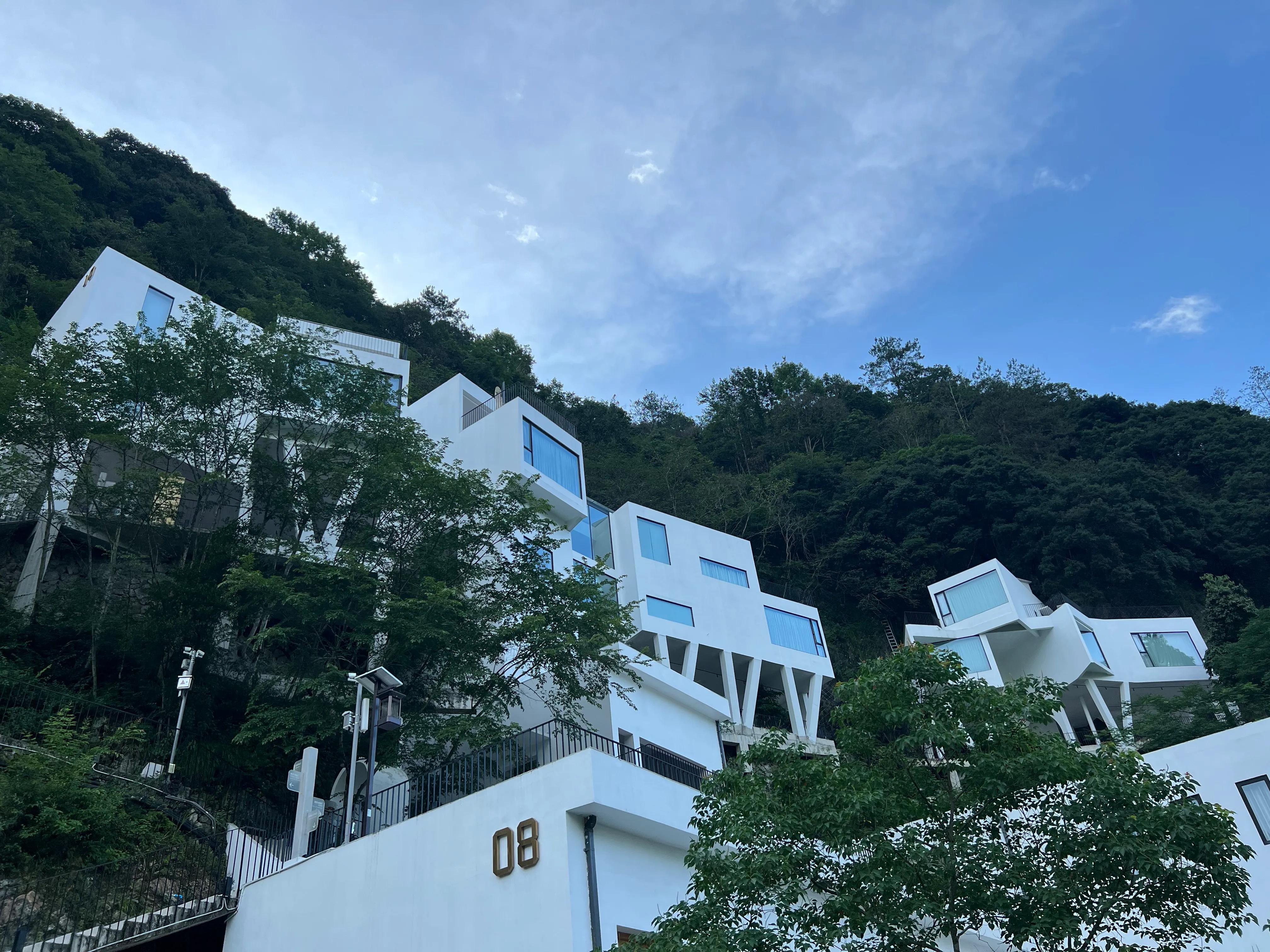 真实的希腊圣托里尼岛,圣托里尼天空之城