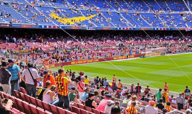 诺坎普奇迹逆转大巴黎6-5,巴塞罗那绝杀大巴黎诺坎普