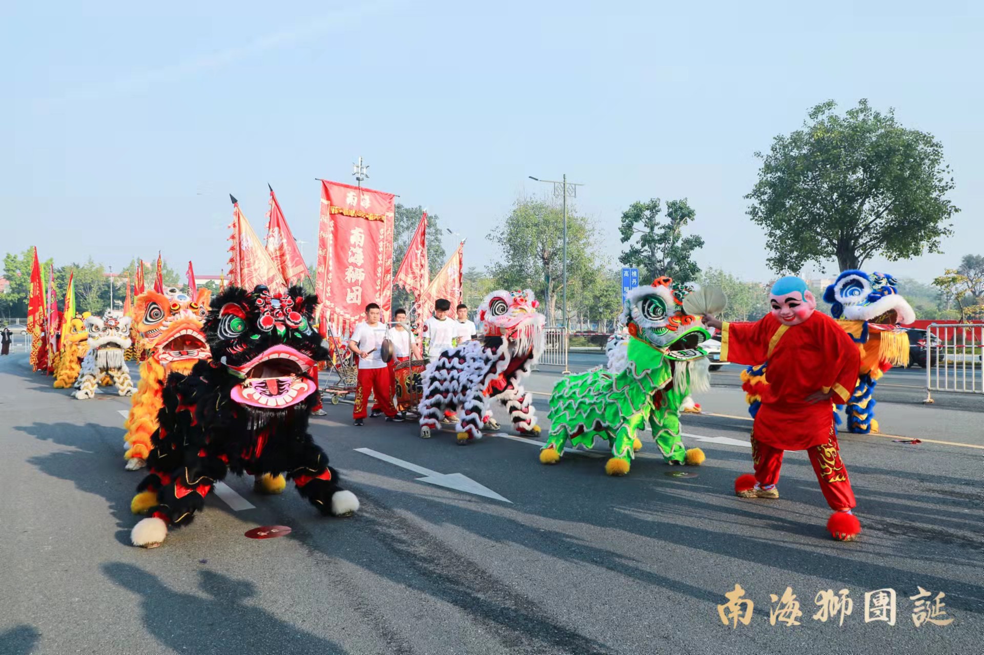 鍗楁捣鐙洟寮曢闈為仐鍥芥疆,鍗楁捣鐙洟璇炲紑骞曞紡