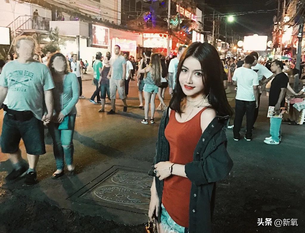 古早网红zz小黑官宣怀孕，被男友绑住吸血，以后变林珊珊2.0？