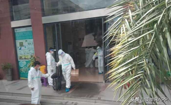 女儿贷款给父亲担保,女儿贷款给爸妈