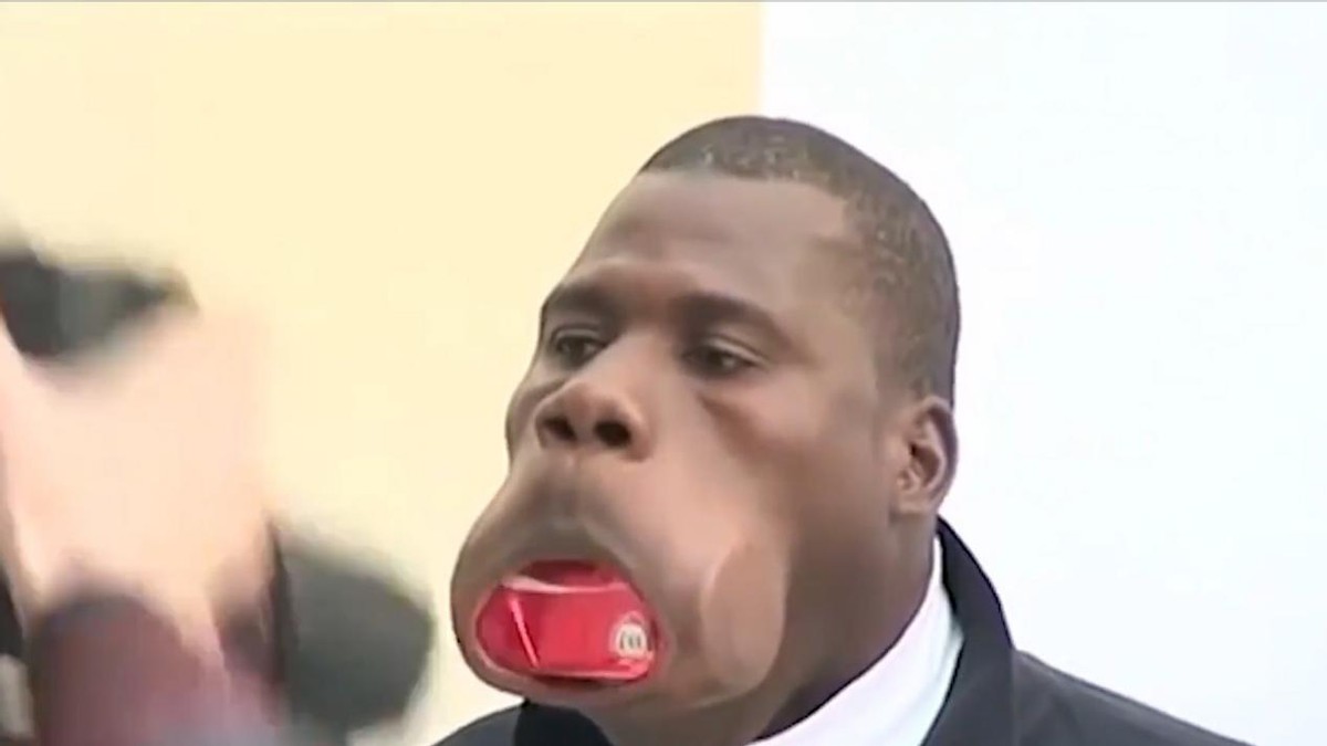 世界上身体部位最奇特的五个人,世界上身体最长的一个部位