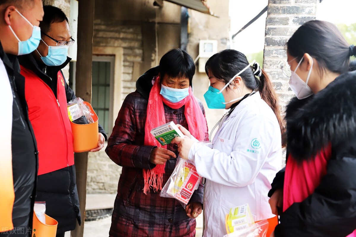 美国XBB井喷竟然带头先对我们限制入境，“海妖”意外带火止泻神药蒙脱石散，港媒暗访发现*私走**药品大猫腻！