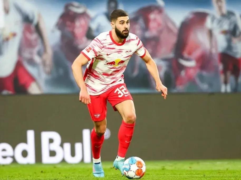 2022年卡塔尔男足世界杯F组值得关注的00后球员