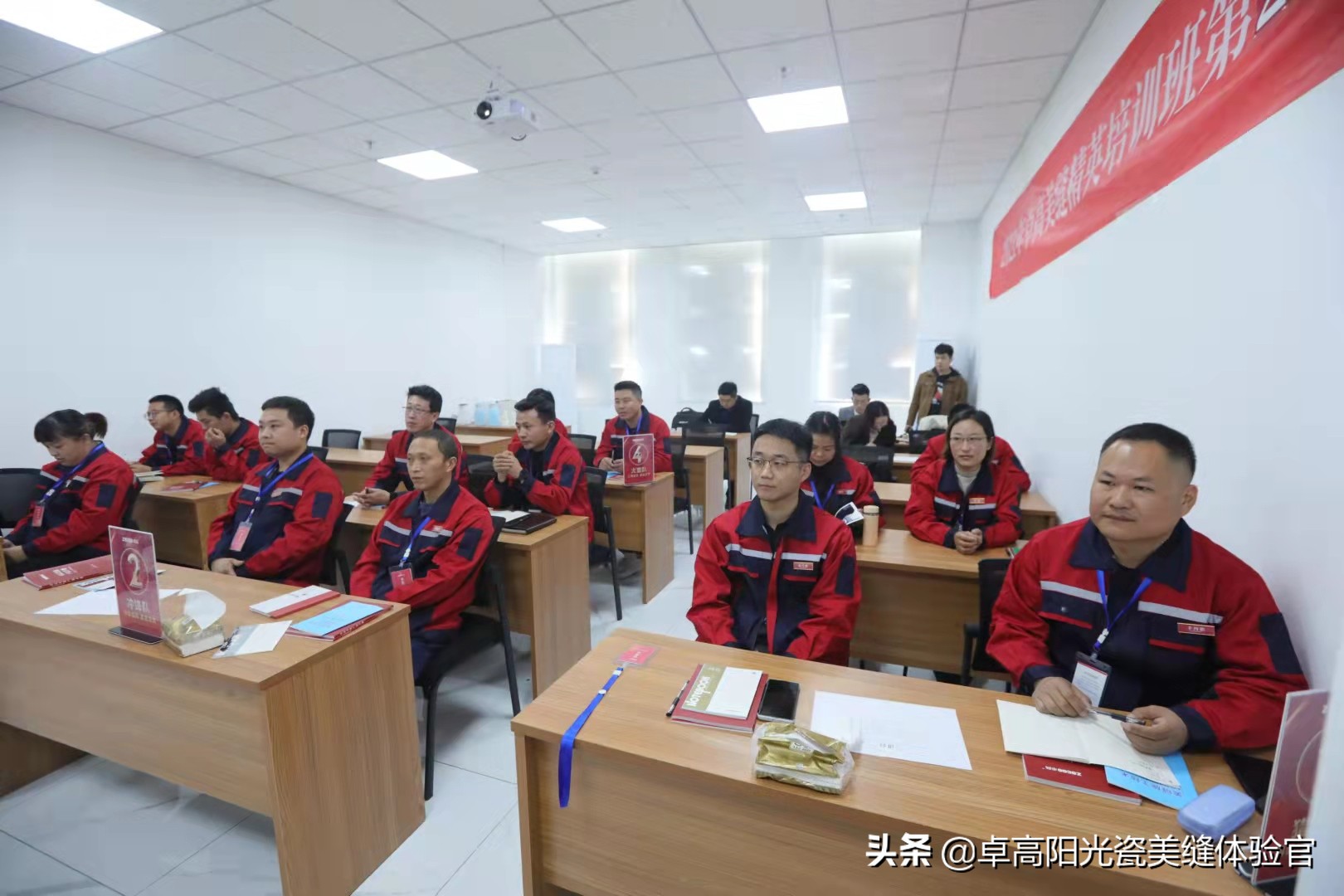 怎么美缝才是正规的美缝,怎样的美缝才叫漂亮