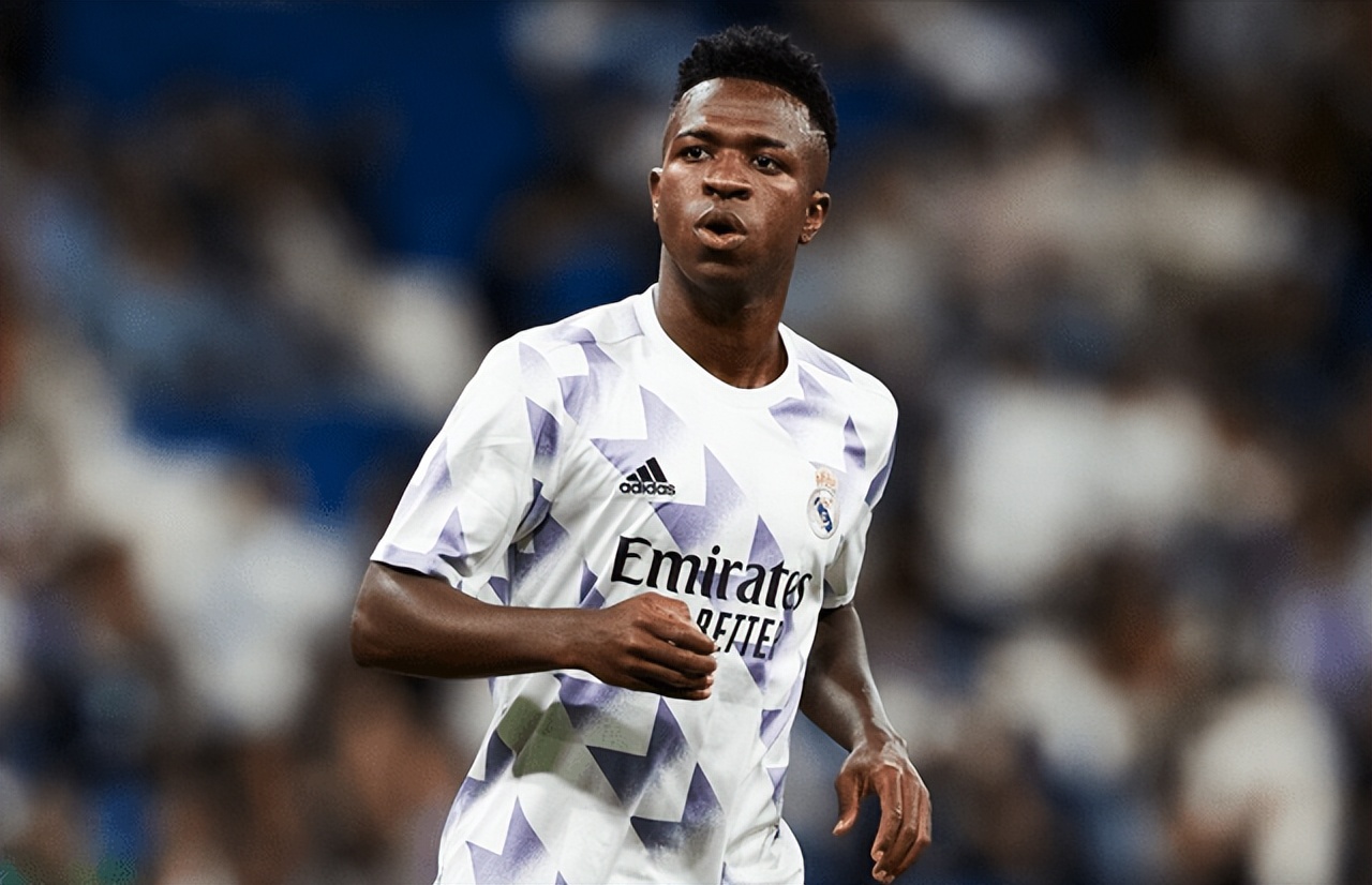 六千万欧签下恩德里克，不再执着于帅哥的皇马，看透了足坛现状