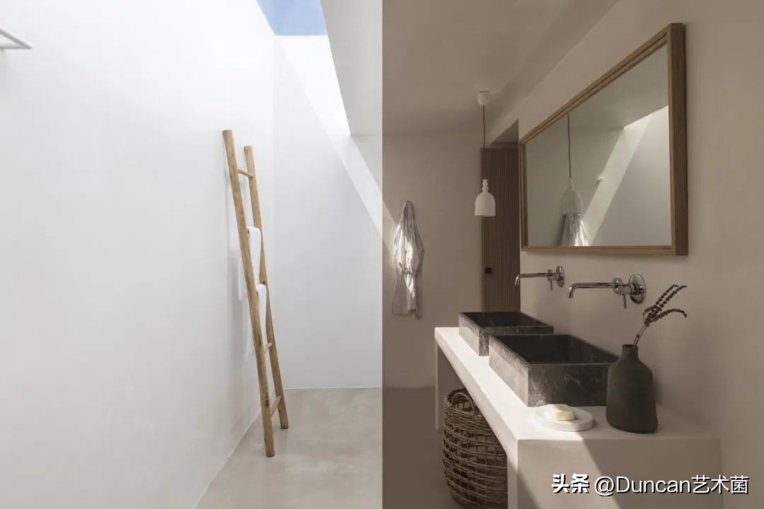 希腊KapsimalisArchitects①打造蓝白极简主义的童话世界！