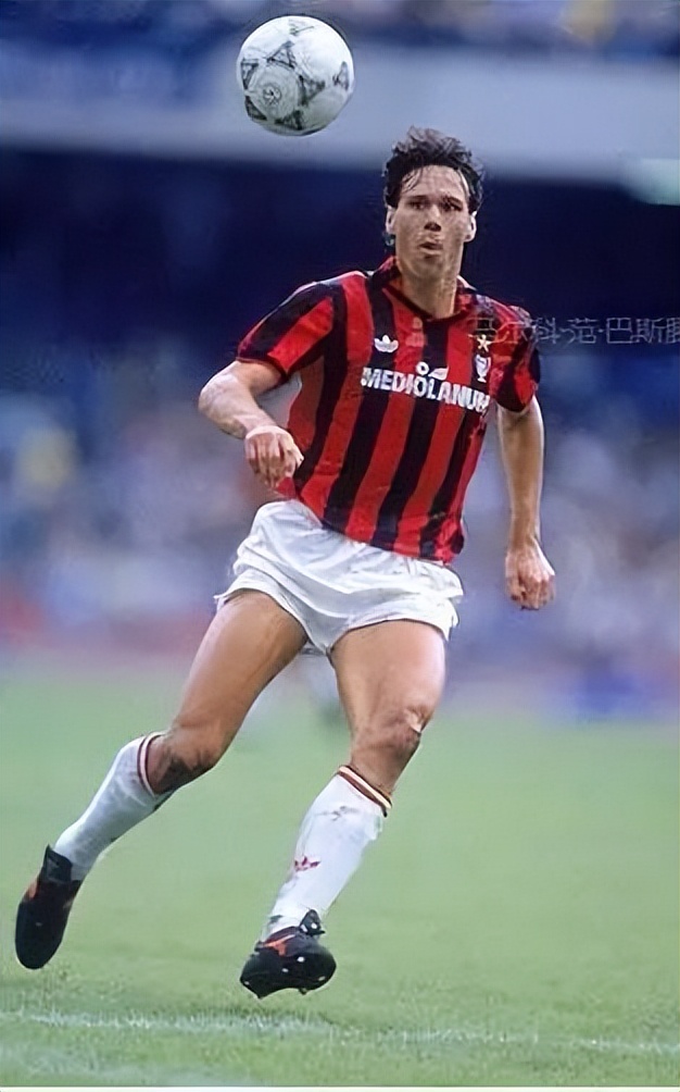 前锋中场后卫门将的绝代双骄,门将后卫中场前锋