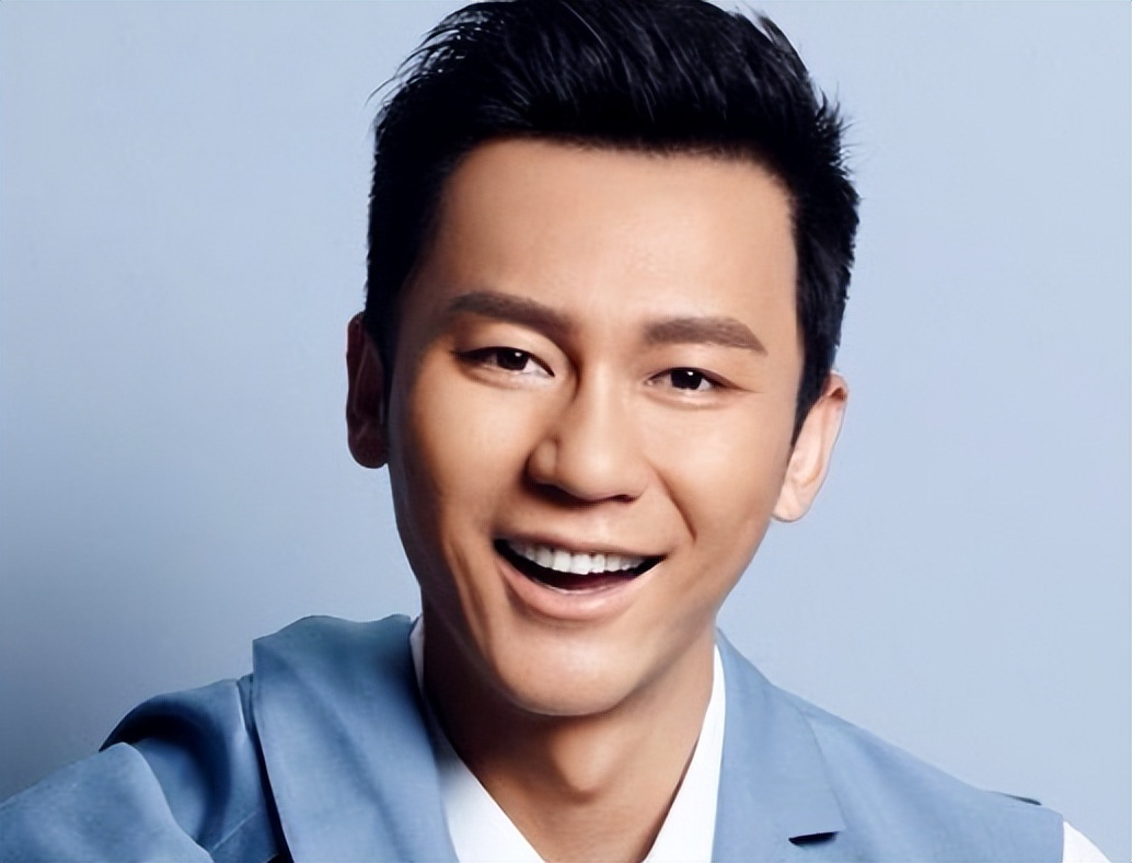 张馨予一手烂牌打出王炸的水平,张馨予一手烂牌打王炸