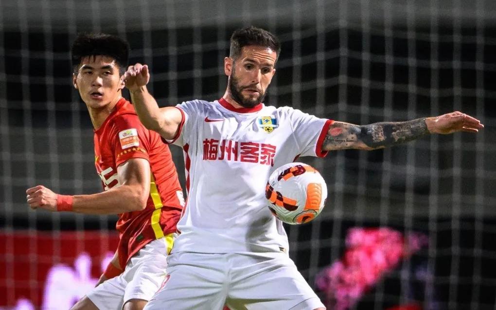 2023中超京鲁大战全场回放,京鲁大战裁判扼杀泰山机会