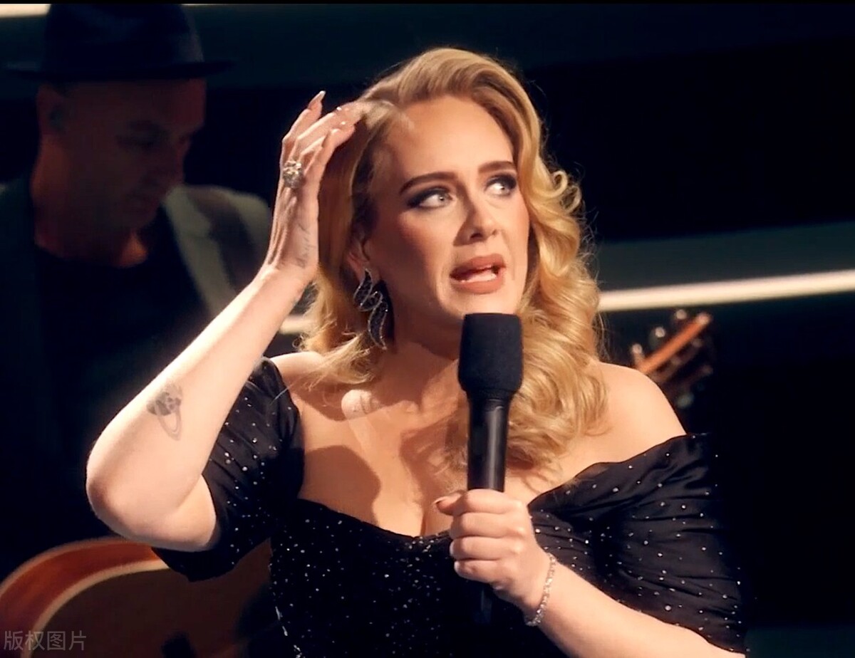 英国天后阿黛尔,英国天后