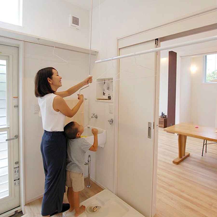 阳台外晾衣服防风家用妙招,阳台晾衣服最好方法