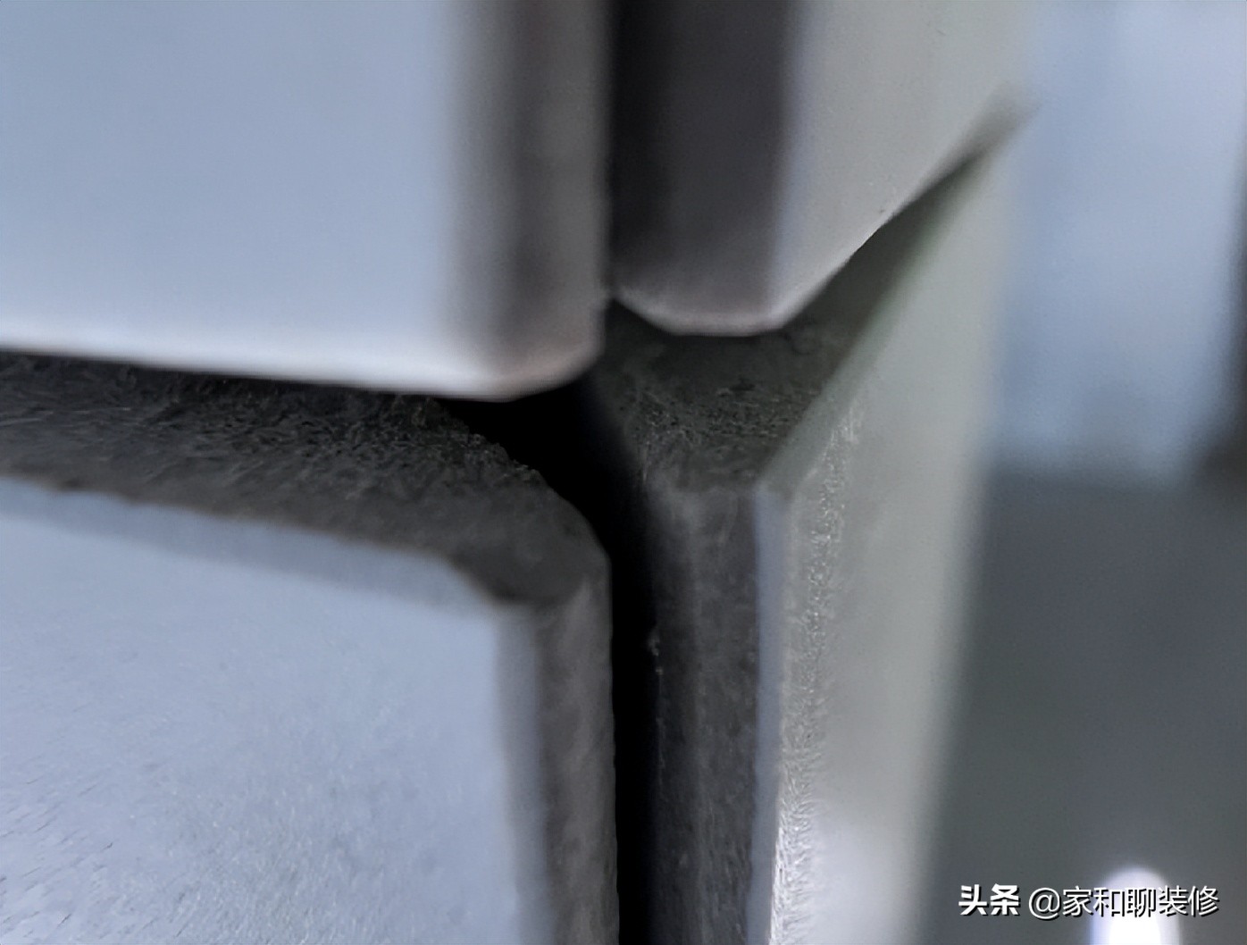 ​瓷砖贴完之后应该如何验收？需要检查这些细节