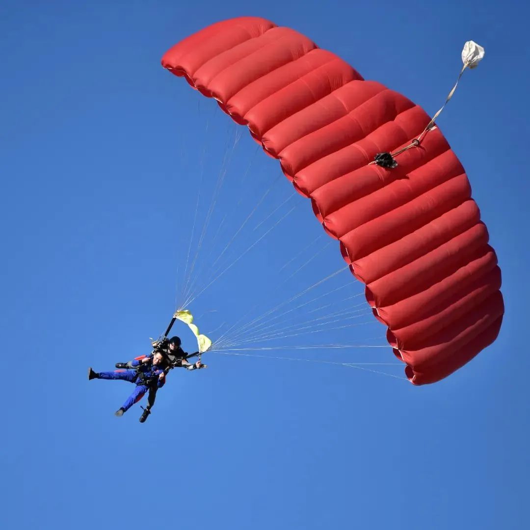 海陆空震撼炫酷视频,海陆空的全线飙战看得直呼过瘾