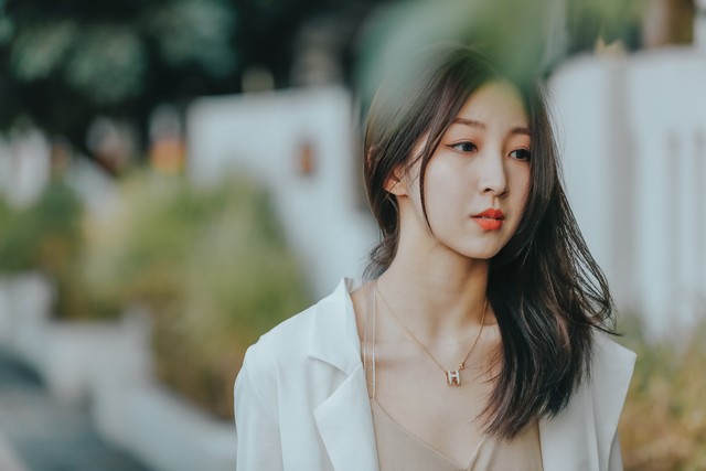 女人约会的十种技巧,和女人交往最好的动作