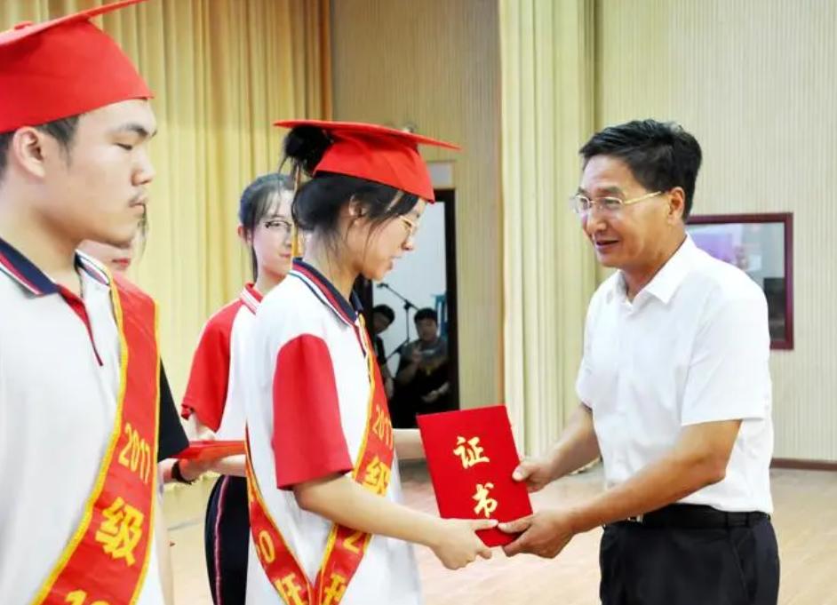 天津有保送资格的高中,天津市如何保送高中